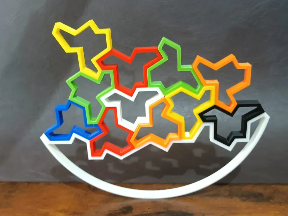 Jogo de Equilíbrio com Peças Geométricas Coloridas